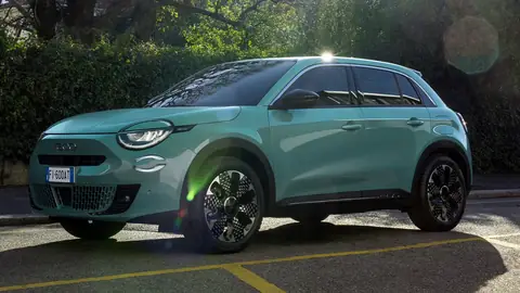 FIAT 600 La Prima, fotografia ufficiale 1