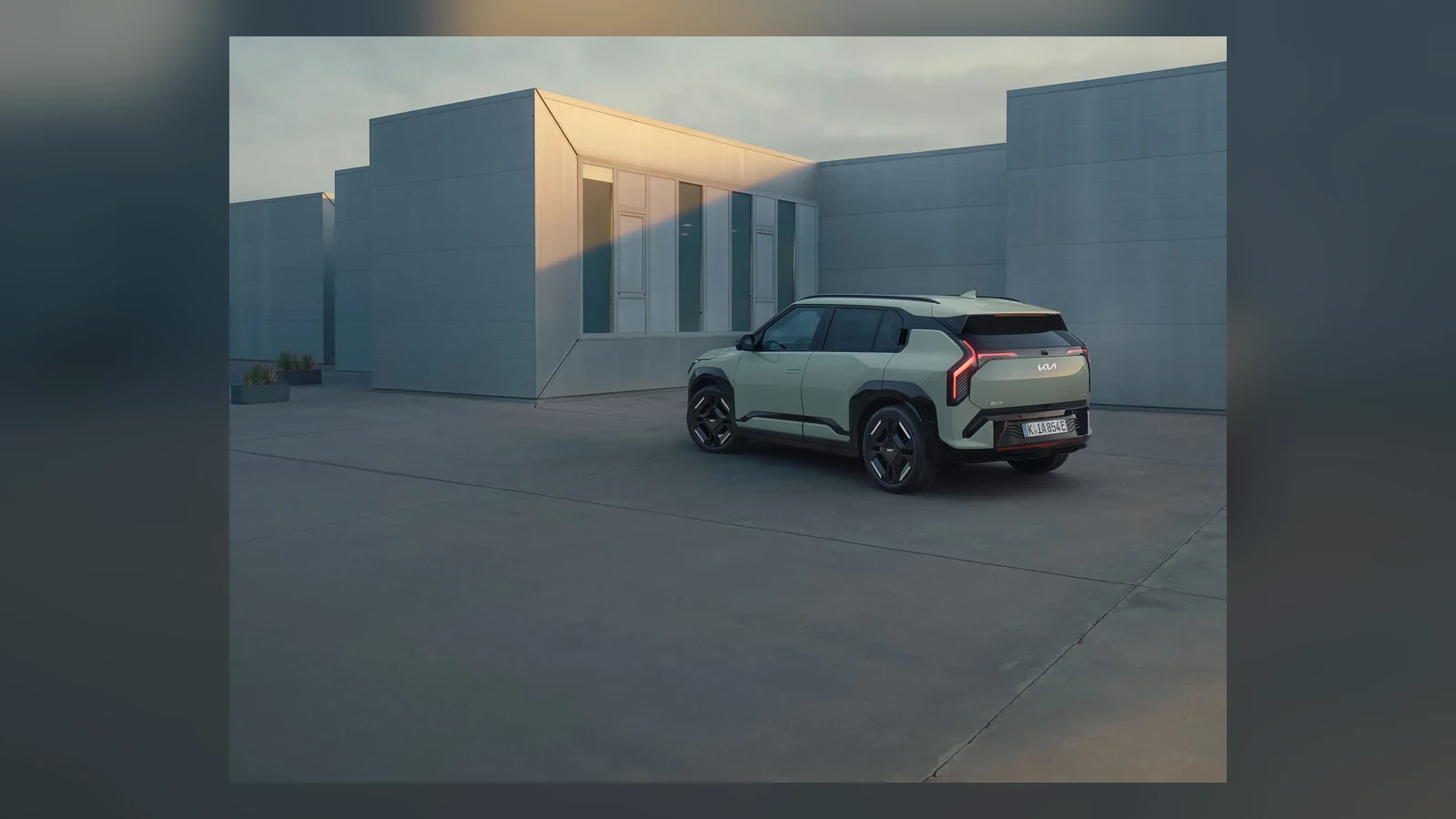 KIA EV3 GT-line Long Range, fotografia ufficiale 1