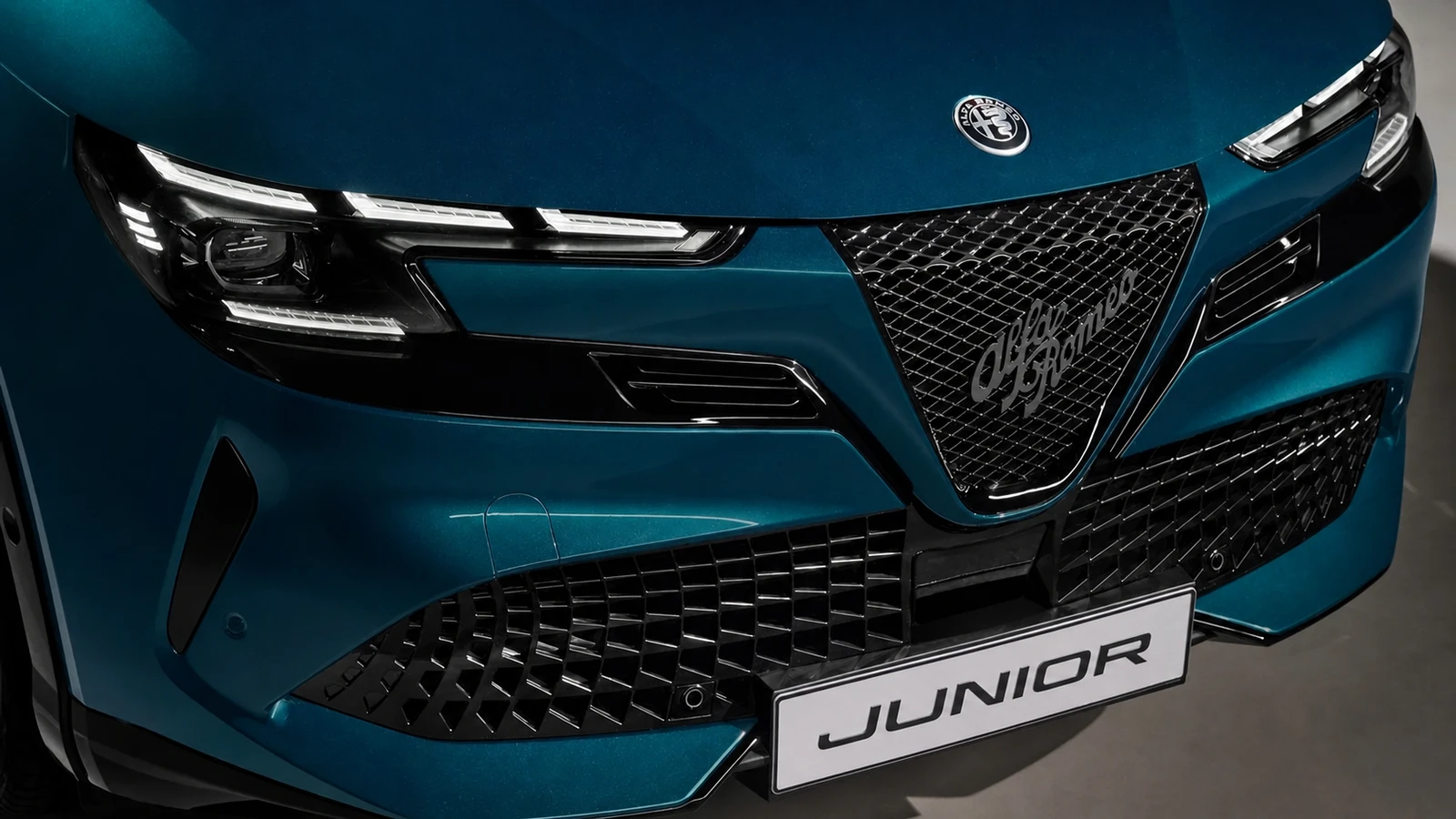 Alfa Romeo Junior Sprint Blu Navigli, dettaglio esterno