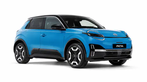 Nuova Nissan MICRA Advance Ocean Blue, vista anteriore tre quarti