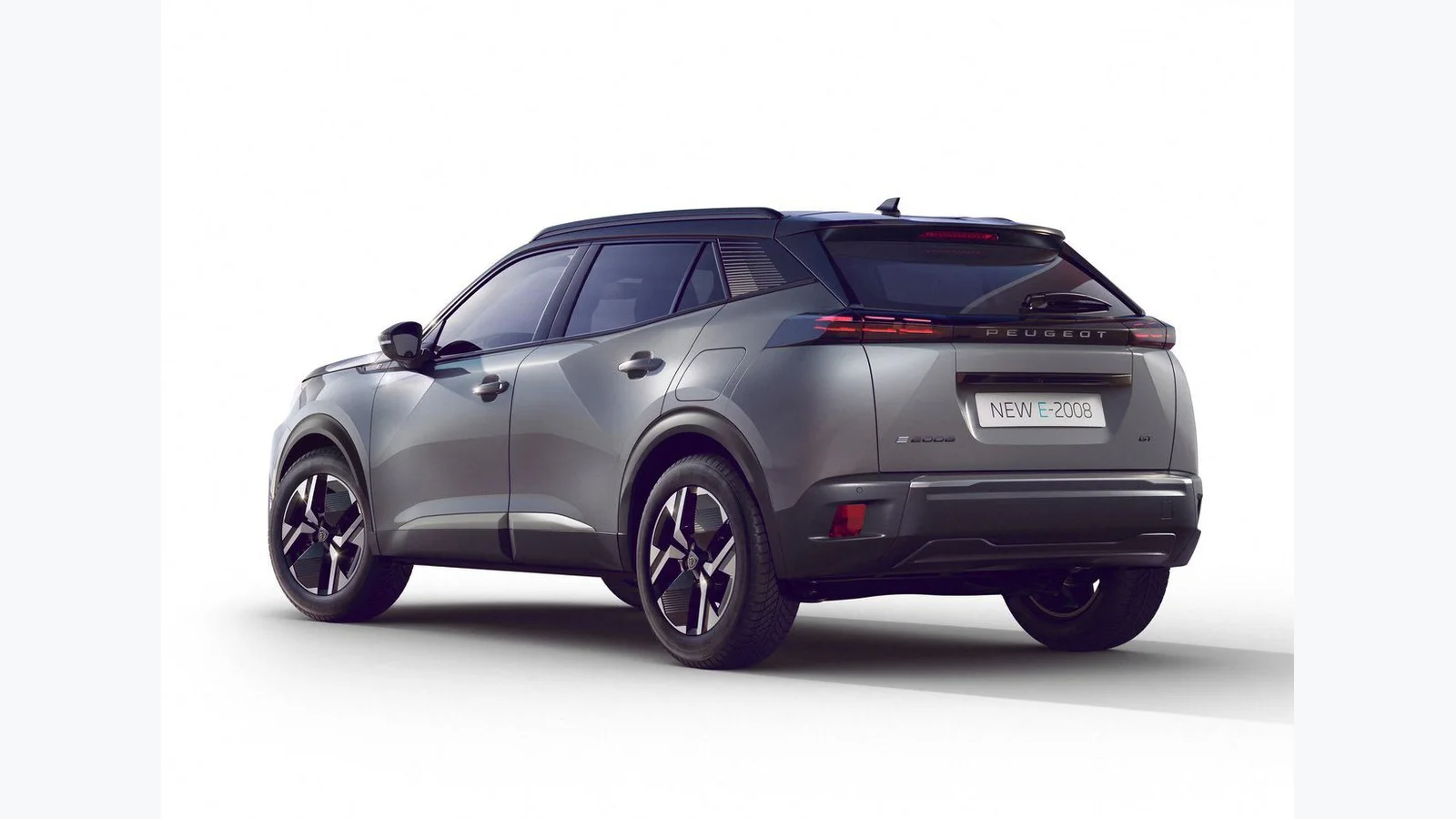 Peugeot 2008 Allure Grigio Selenium, vista posteriore tre quarti