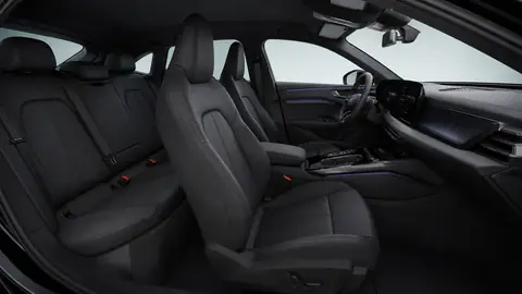 Audi A5 TDI Nero Mythos, abitacolo e sedili