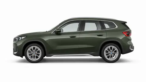BMW X1 sDrive18i Cape York Green, vista laterale