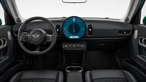 MINI Cooper 5 Porte One Essential British Racing Green, plancia e infotainment