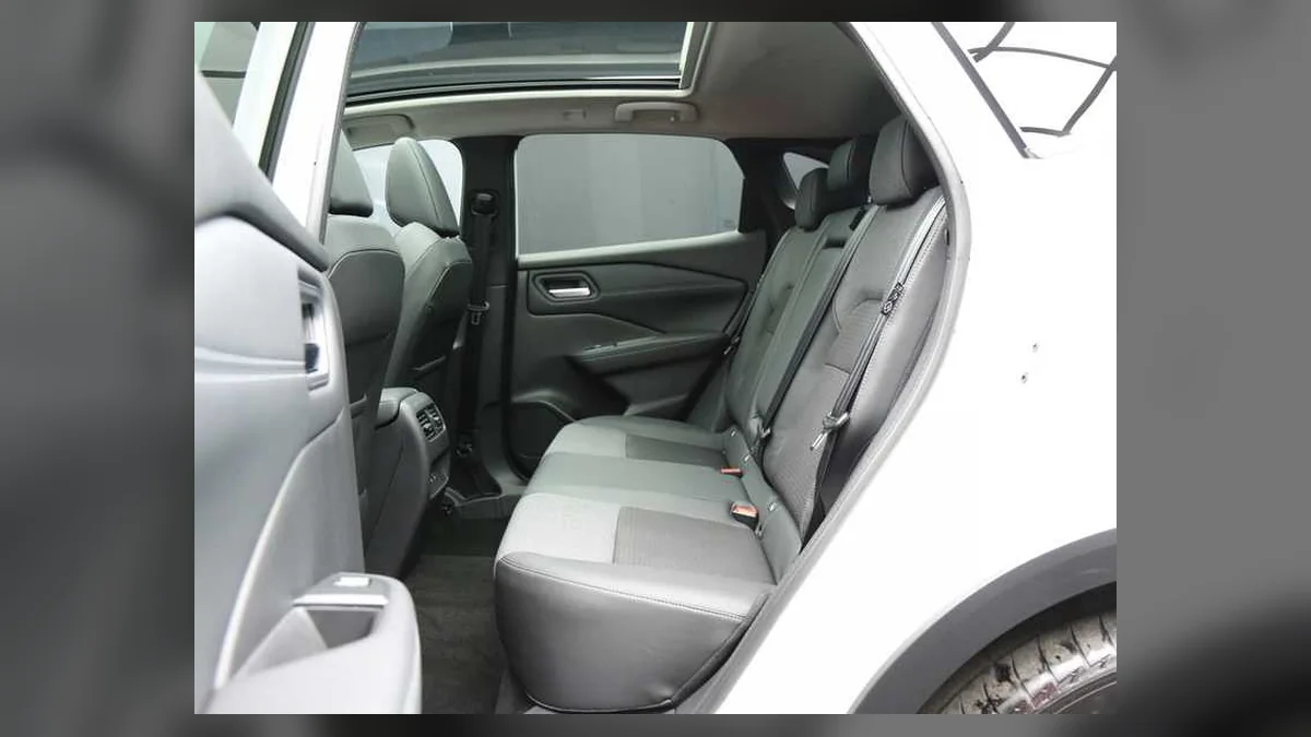 Sedili posteriori della Nissan Qashqai N-Connecta