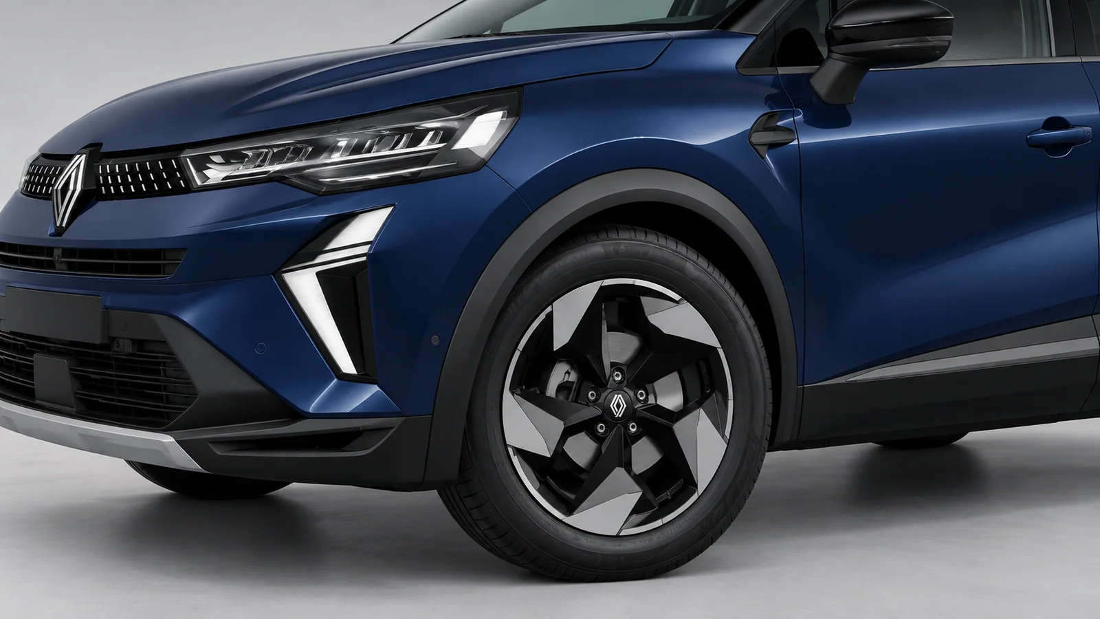 Renault Captur Eco-GPL 120 CV Techno, Blu Iron: dettaglio dell'allestimento