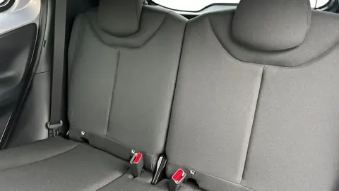 Sedili posteriori Toyota Aygo X Icon Hybrid