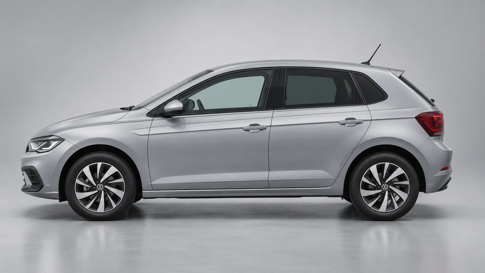 Volkswagen Polo Edition Plus TSI, Reflex Silver metallizzato: vista di profilo